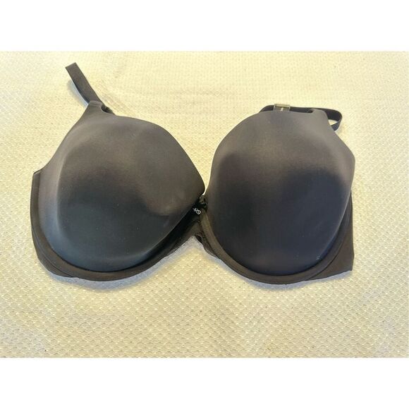 Victoria’s Secret size 34DDD black lined demi bra - Picture 1 of 7